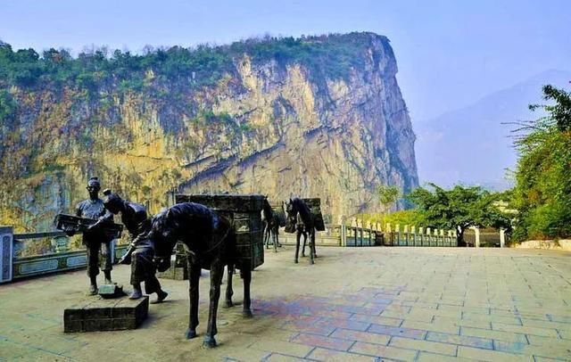 大山包|云南私藏的宝藏小城，山水不输贵州，风景美如画