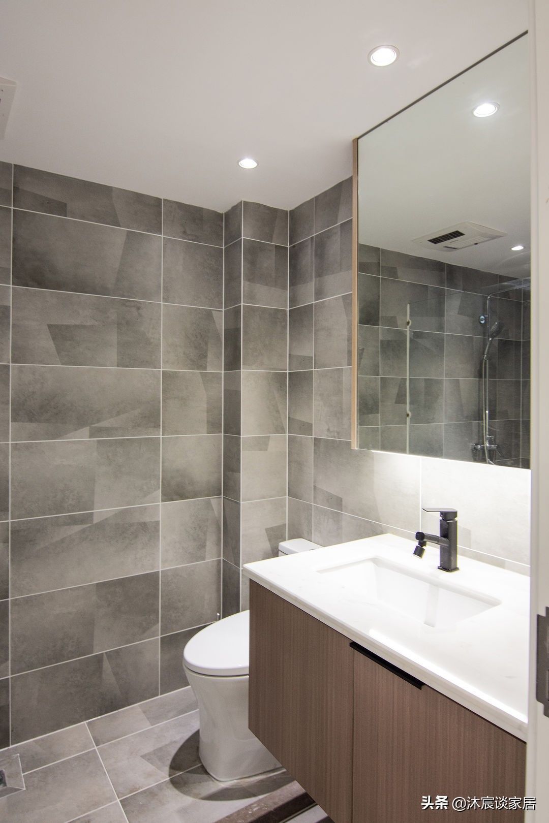 书房|真心佩服这对夫妻,改造破旧二手房,让室内大放异彩,实在太牛了