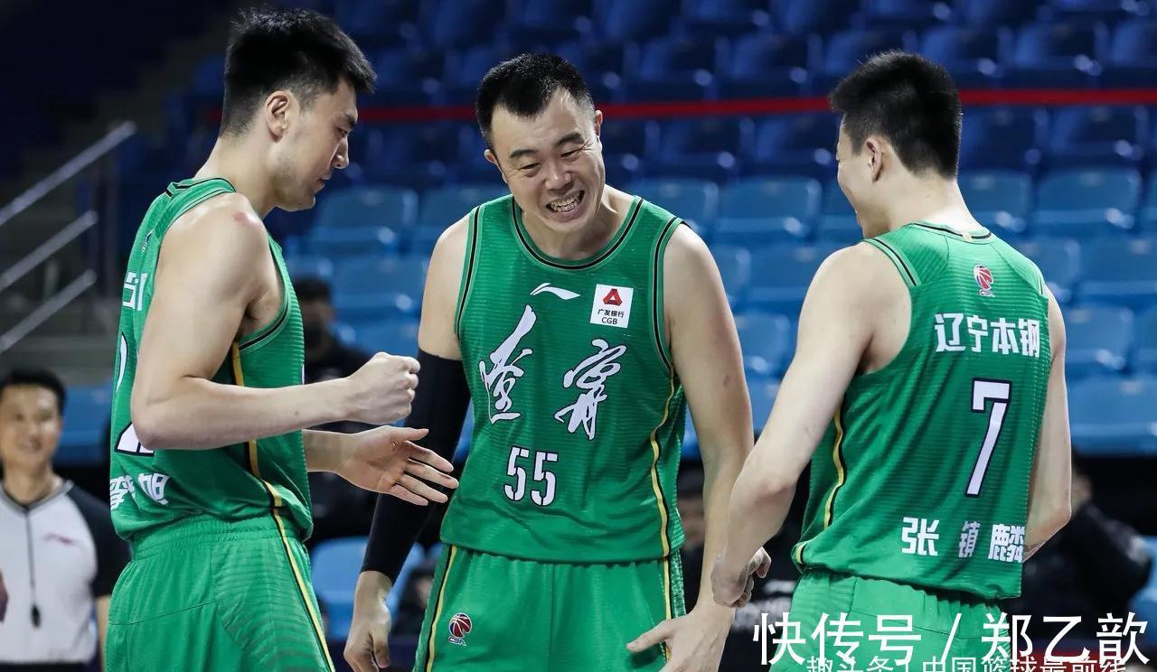 雅尼斯|CCTV5直播!辽宁男篮迎复仇之战,杨鸣喊话首钢,雅尼斯力不从心