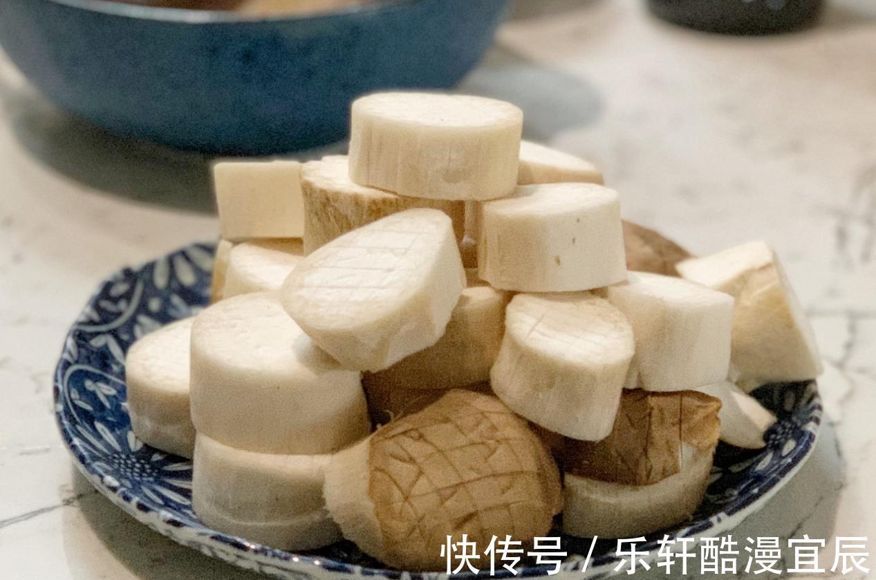 杏鲍菇烧鸡|家常杏鲍菇烧鸡的做法,鲜美入味,肉质软嫩,家人都爱吃