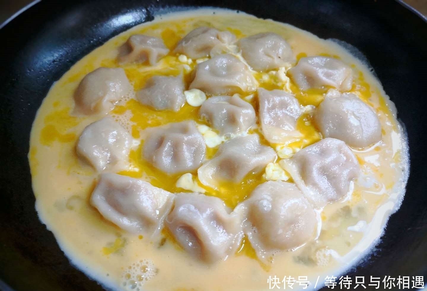 解馋|天冷了,孩子就爱这早餐,10分钟做好,暖胃又解馋,孩子吃不够!