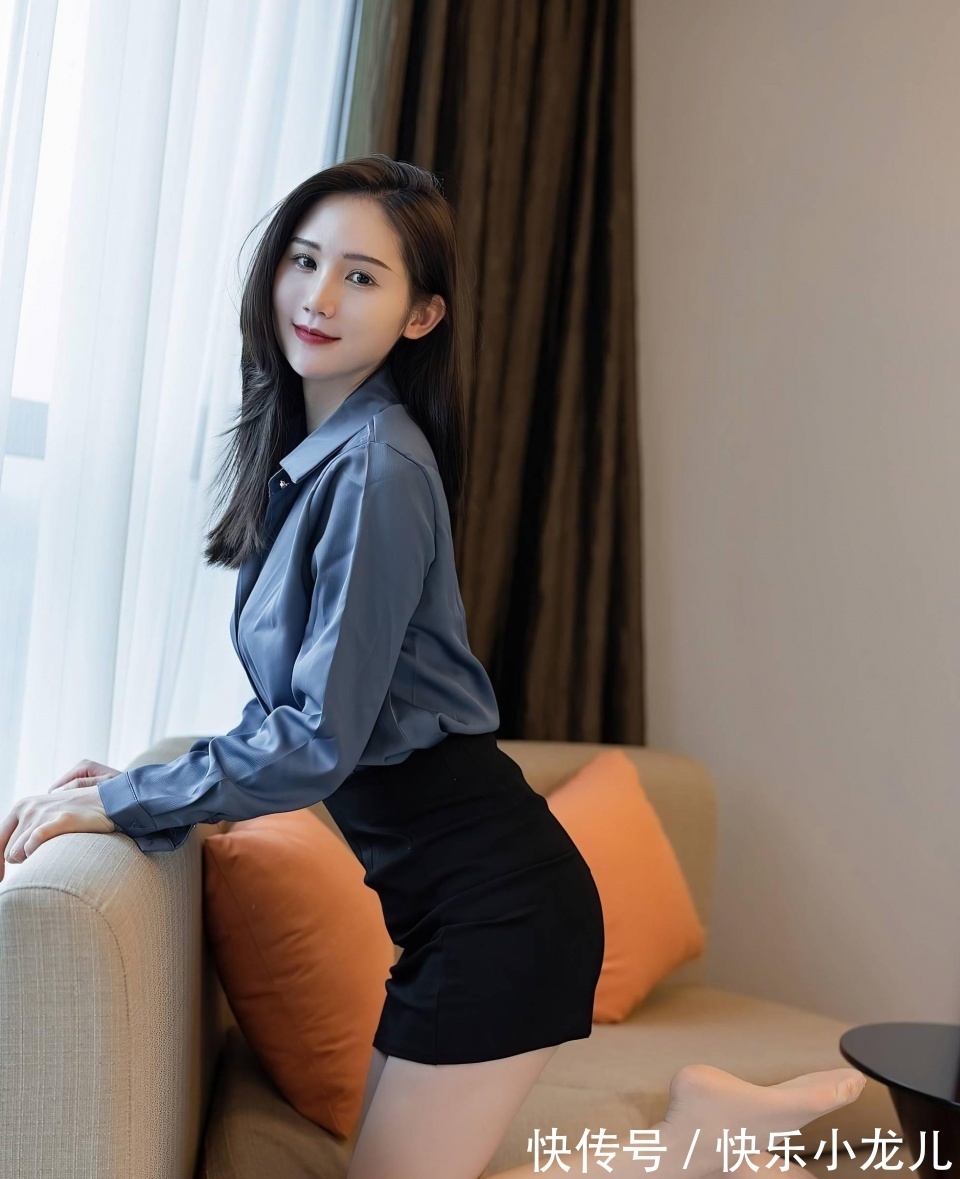 搭配|美丽女神巧搭配,一看就是大家闺秀,带回家爸爸估计会很喜欢