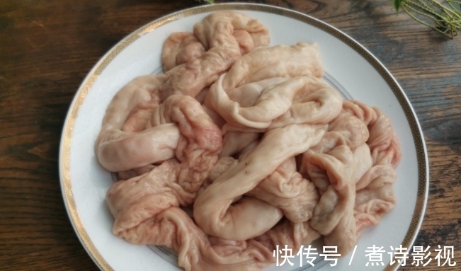 猪脑花|胆固醇“榜单”已公布，蛋黄排第三，2物吃一口血脂涨50倍，别贪吃