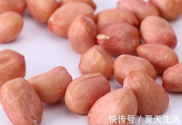 煮汤|花生和“它”天生一对,煮汤喝补血补气,女人经常喝,脸色红润