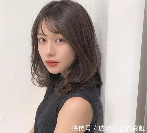 颜值|温柔到骨子里的锁骨发,烫个卷时髦,洋气又显颜值高