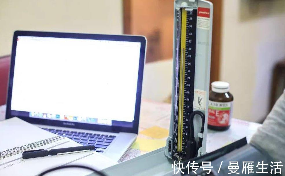 大便|患有高血压的人,每天要做一些事情,坚持一段时间,比吃药更好!