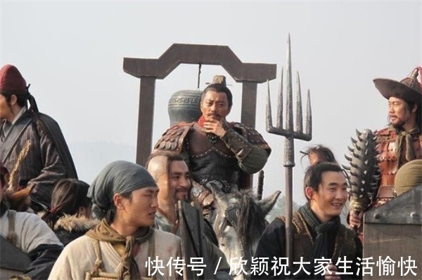 小衙内|水浒传中,一心想被诏安的宋江都被杀身亡,朱仝却官至封疆大吏