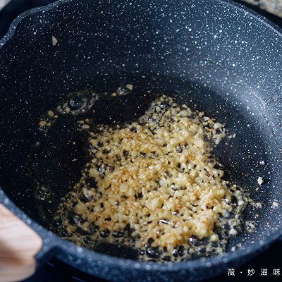 鲜贝|黄油蘑菇炒鲜贝