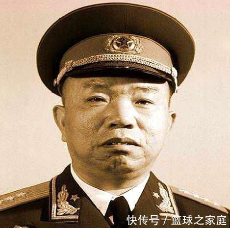 怒吼|川军第一“影帝”，师长令冲锋，旅长怒吼“拼了”，转身倒地装死