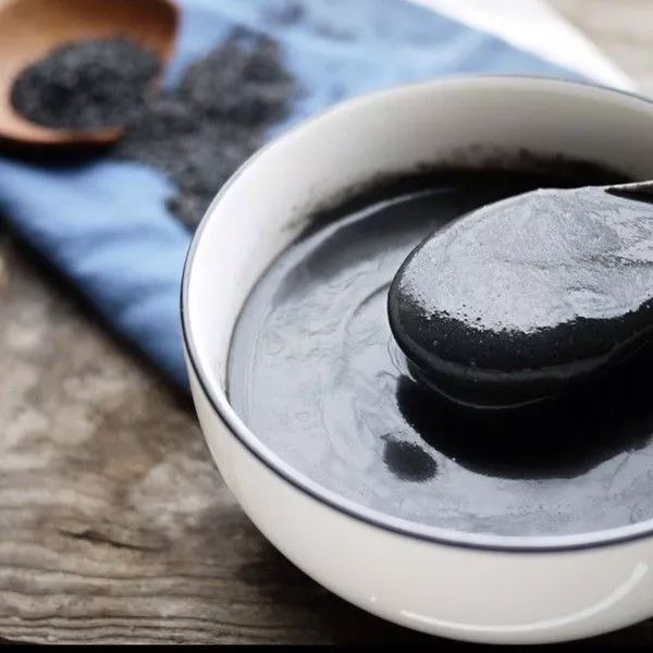 黑芝麻|补药一堆不如黑芝麻一勺!黑芝麻的最佳吃法,真正补肾补脾补元气