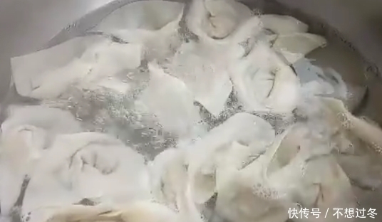 馄炖皮|只要5分钟就能吃到热乎乎的早餐，健康又美味，大人小孩都喜欢