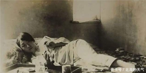 婉容|晚清皇后婉容在监狱逝世：遗体被遗忘在水沟，留下的遗物太心酸！