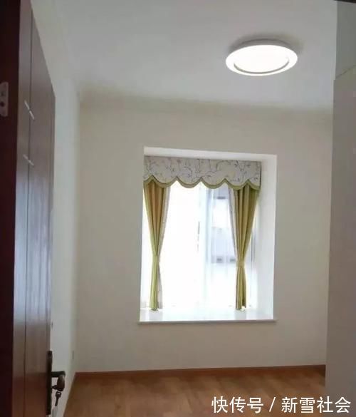 新房|花了四个月，新房硬装才结束，一进门鞋柜特实用，电视墙漂亮极了