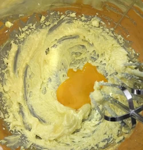 天冷，这甜品要多吃，奶香十足，好吃不腻，大人小孩都爱吃