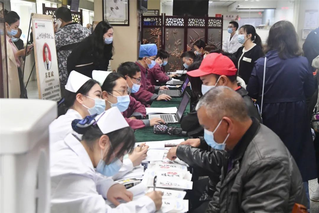 中医|冬天进补有“膏”招!来这里赴一场“养生”约会