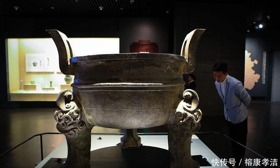 仅次于后母戊鼎的国宝,铭文只有12个字,却困扰了专家86年