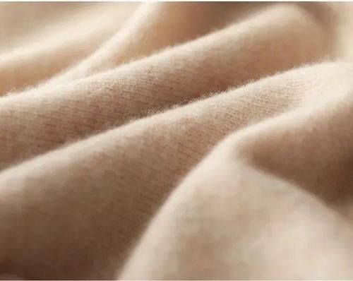 美炸天的针织打底衫！柔软百搭、减龄又显瘦！