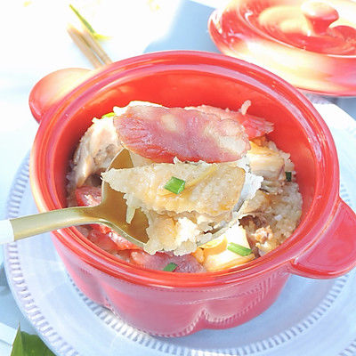 腊肠拼滑鸡饭
