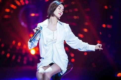 超級(jí)女生|曾是“超女”第4名,如今混得比冠軍好,演唱會(huì)搶票靠手速