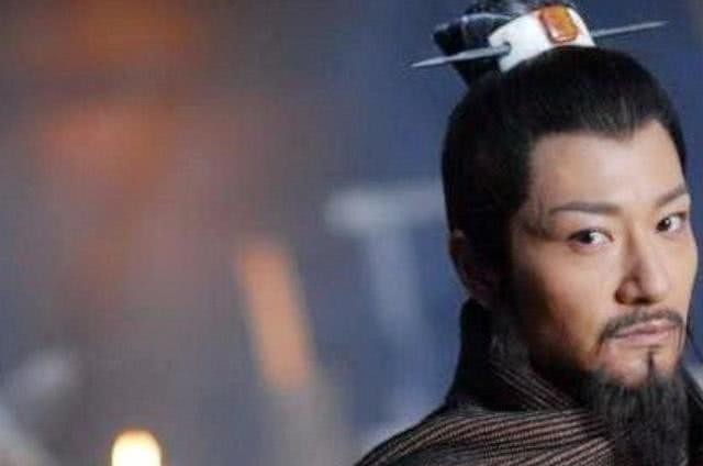 上联!乾隆上联:“智多星偏偏吴用”,纪晓岚妙对下联,真的是堪称经典之作!