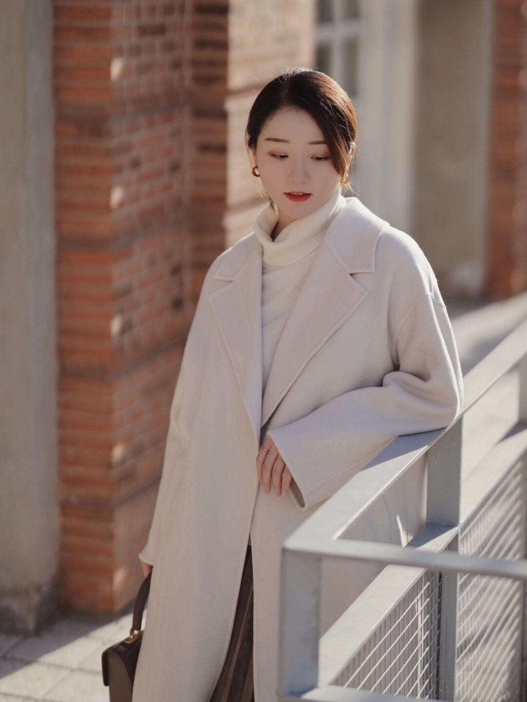 在职场|冬季穿衣没灵感?掌握时髦精们的这些大衣穿法,出街赚够回头率