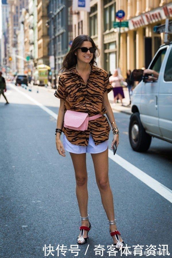 女人不要再“衬衫”塞裤子了,今年流行这样穿,时髦显瘦又高级!