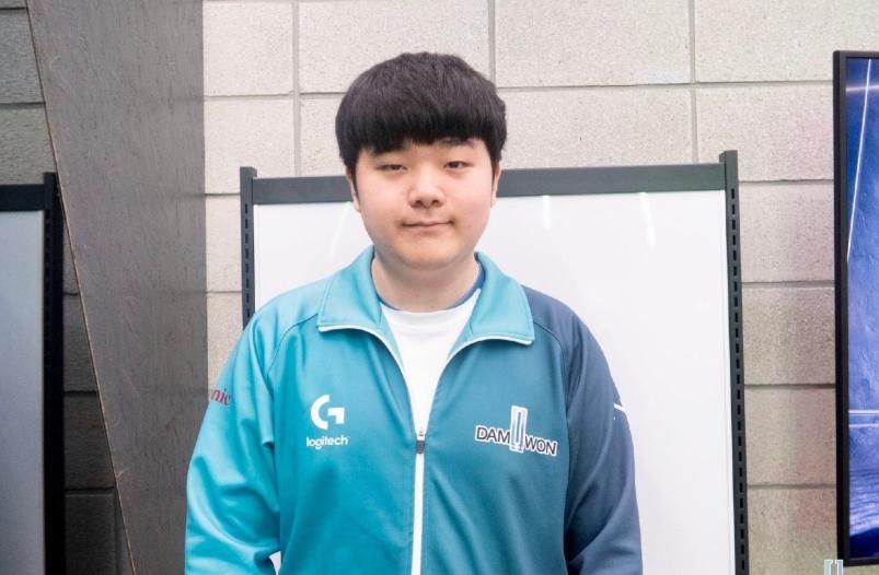 决赛|决赛想对上Sofm还是Karsa？DWG打野的回答令TES粉丝表示不服