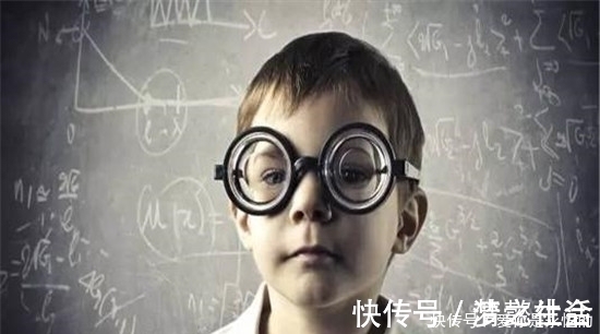 摇铃|孩子的小动作意味着大脑发育,积极发现,成就美好的未来