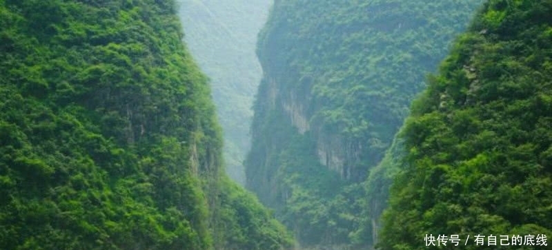 极为|李白这首诗意境优美,被称为平生第一快诗,通篇描写得极为欢快!