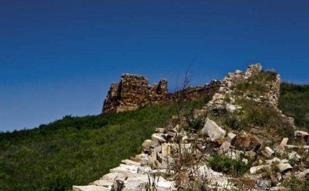 立刻|日军要炸毁长城,溥仪给日本人写了1封信,日军看到后立刻认怂!