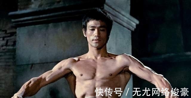 李小龙|“咏春三雄”你只知叶问,其他两位同样如雷贯耳,李小龙排不上!