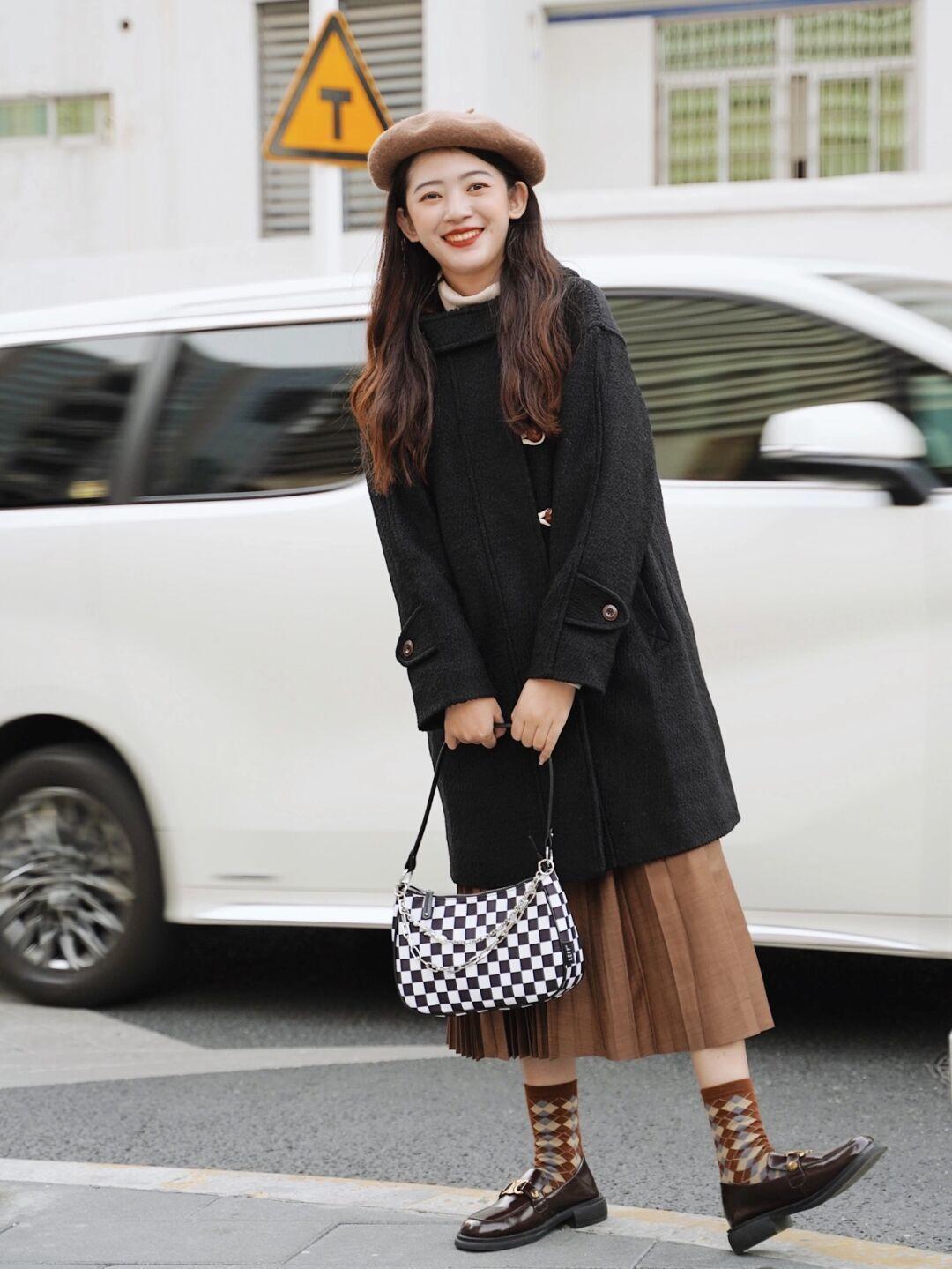 洋气|冬天怎么穿才保暖又洋气?这几款大衣值得借鉴,美得高级优雅