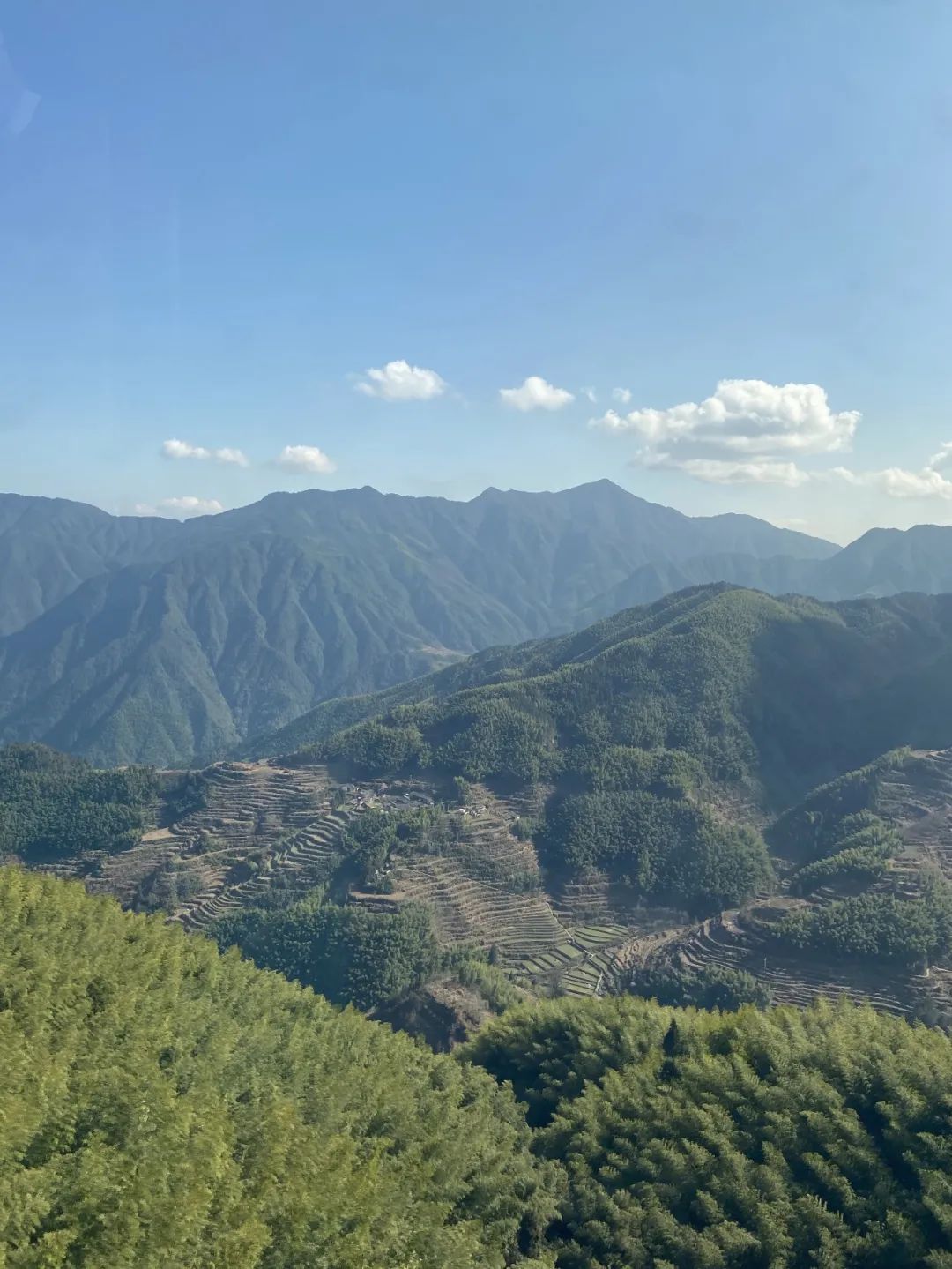 观云索道上线啦！带你高空鸟瞰云和梯田