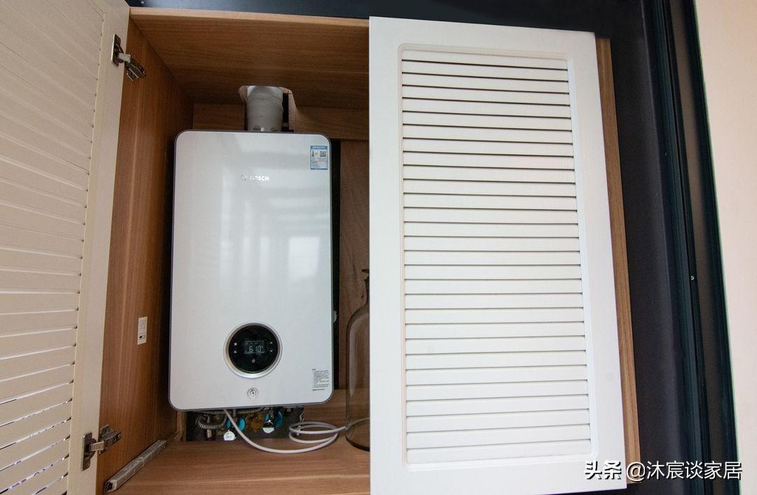 客厅|她家的客厅不一样，用卡座取代沙发，好看又实用，真是小户型救星