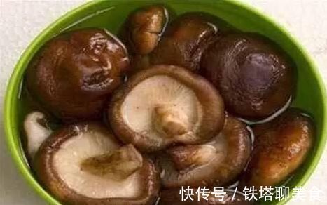 菜农透露：这3种香菇别买，不仅不好吃还没营养，我们自己都不吃