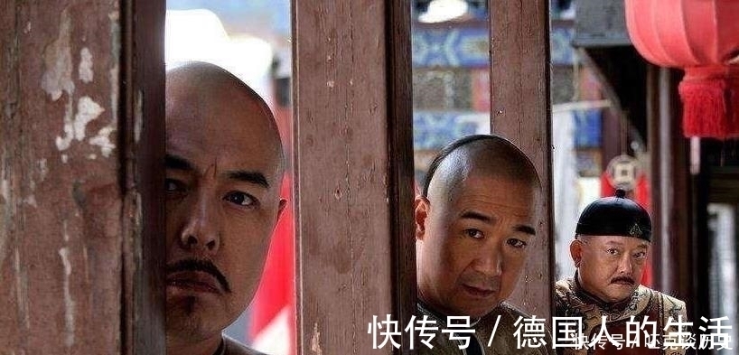 千人!纪晓岚出联:千人笑说山中无老虎,和珅怒了,乾隆却笑弯了腰