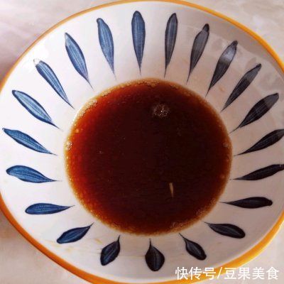 剁椒酱|#夏日开胃餐#蒜蓉蒸金针菇