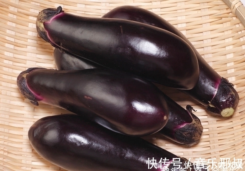 此物|吃完茄子一小时之内,不能碰此物,偏偏很多人犯错误,早知早好