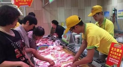 菜市场|为什么到超市买肉,比菜市场更便宜肉摊老板说出真相