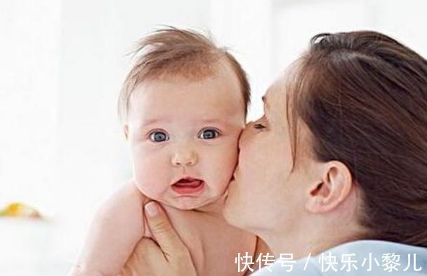 妈妈|宝宝几个月会认妈妈?看看宝宝有没有这几个表现,若有就到时候了