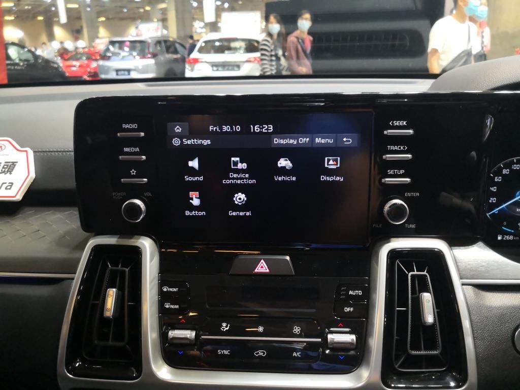 全新|全新索兰托亮相2020澳门车展，采用7座布局，外观很霸气