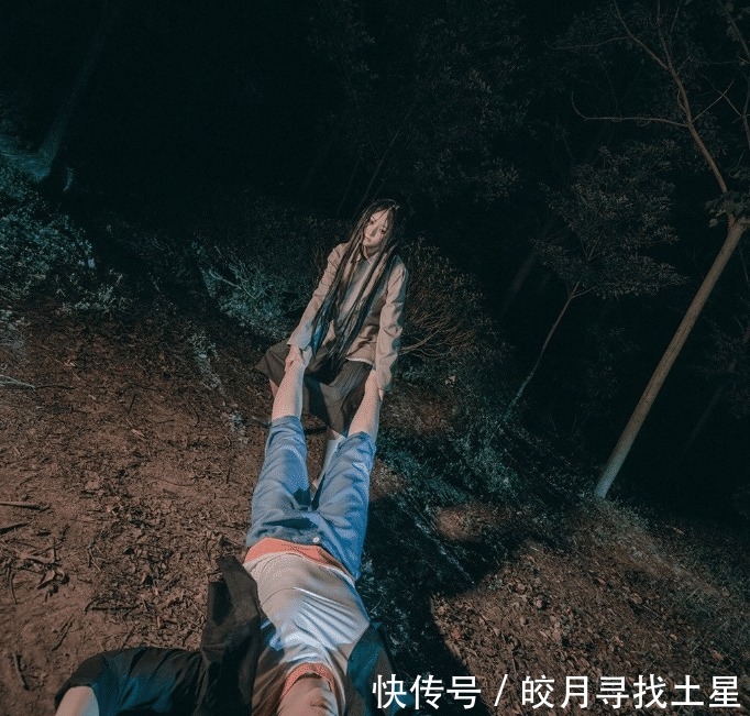 还原|《一人之下》真人cos,宝儿姐神还原,扛着“大铁铲铲”