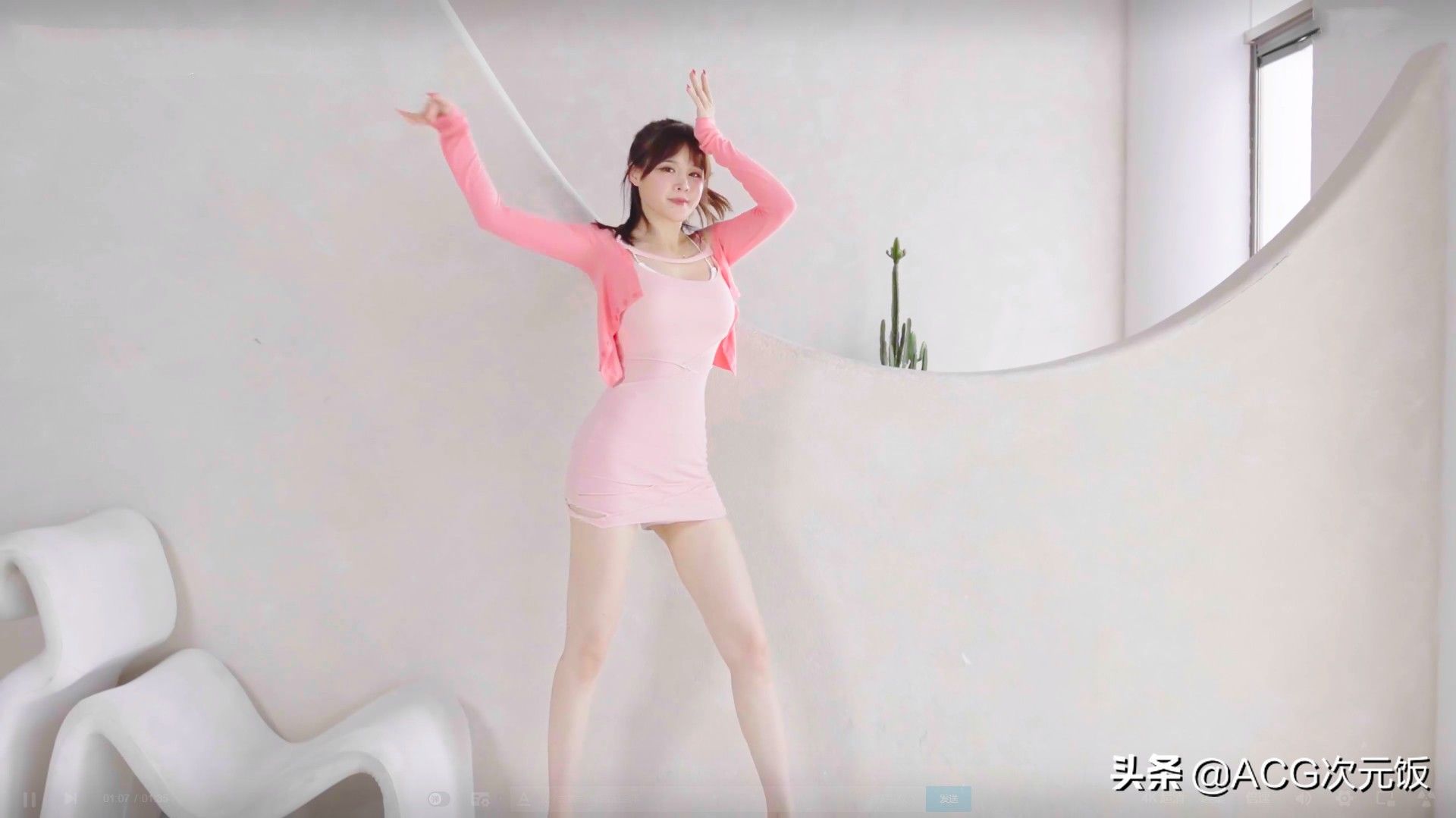 up主|剑网三UP主登上B站首页，COS到位编舞一流，观众直呼老婆真美