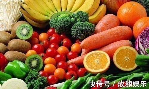 小玉|因为喝了奶奶一碗汤,13岁女孩骨骺线提前闭合,被医生怒斥太无知