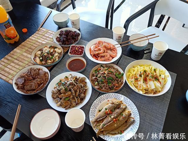 个菜|新春家宴10个菜,半小时左右就上桌,朋友夸老公倍有面子