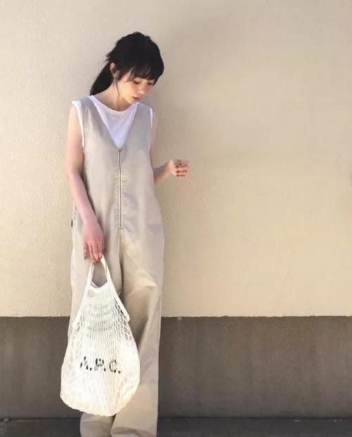  优雅|都是小个子，日本博主PK法式优雅风，哪个赢？穿对风格才是王道