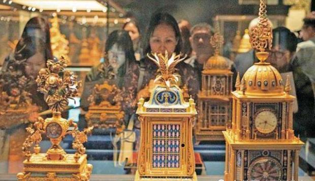 地下沟|清朝灭亡后,很多珠宝都被扔进了故宫的深井里,为何没有人去打捞