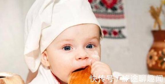 月龄|自家宝宝吃手啃脚还爱咬人?别着急,多半是进入口腔敏感期