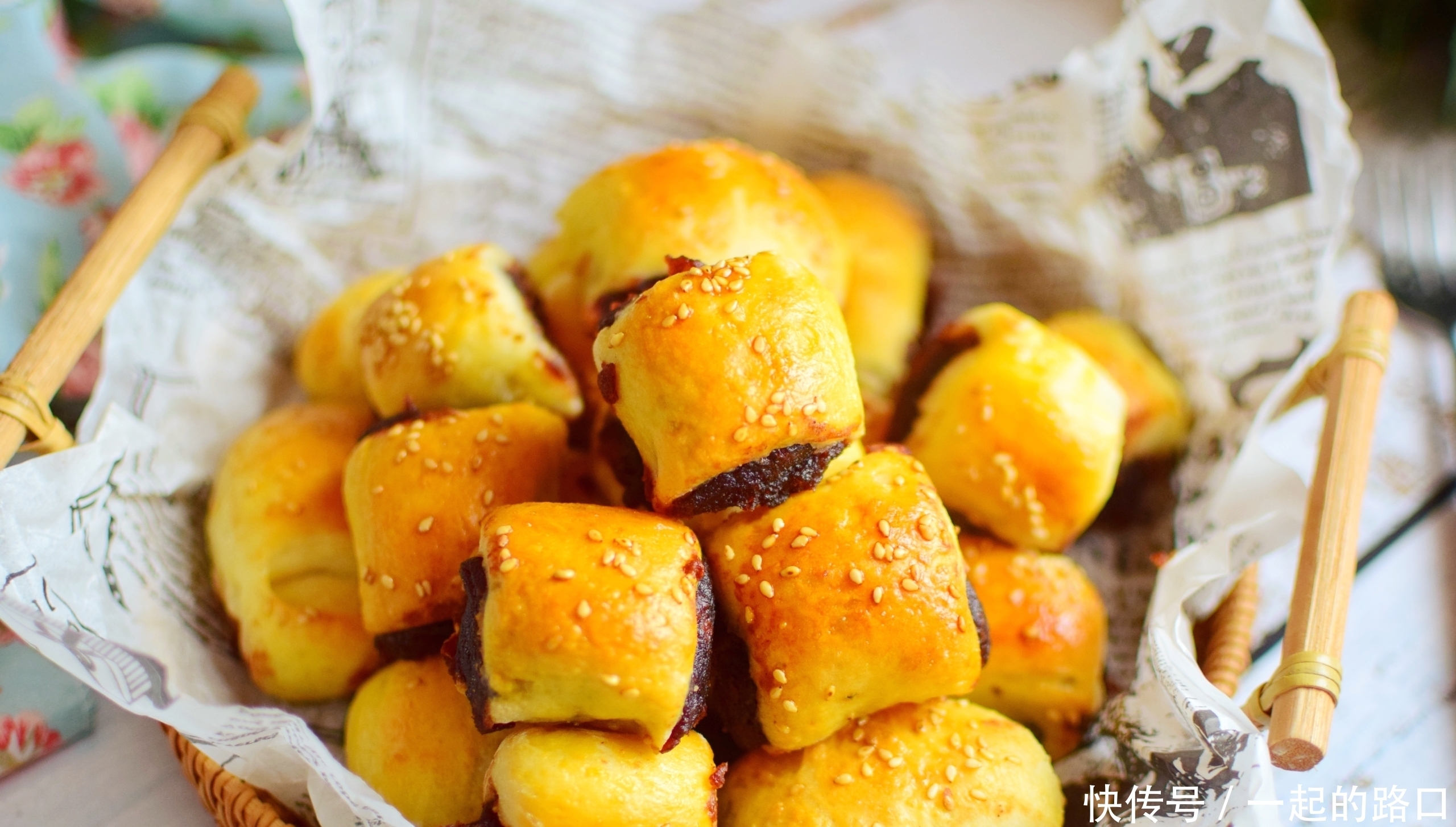 面粉别再蒸馒头了,试试这个做法,孩子一口一个特别喜欢,太香啦