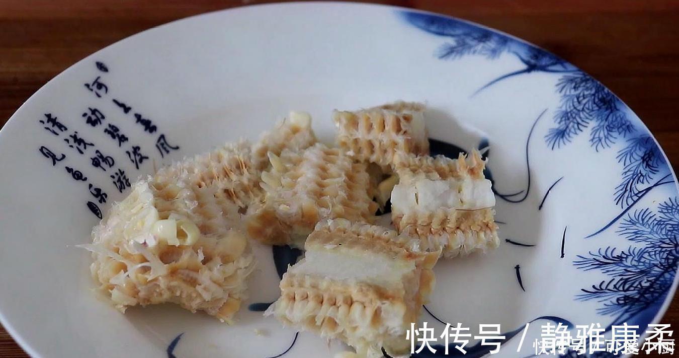 浓汤|吃了30年玉米,头一次见玉米棒这做法,别扔了,老人孩子都爱吃